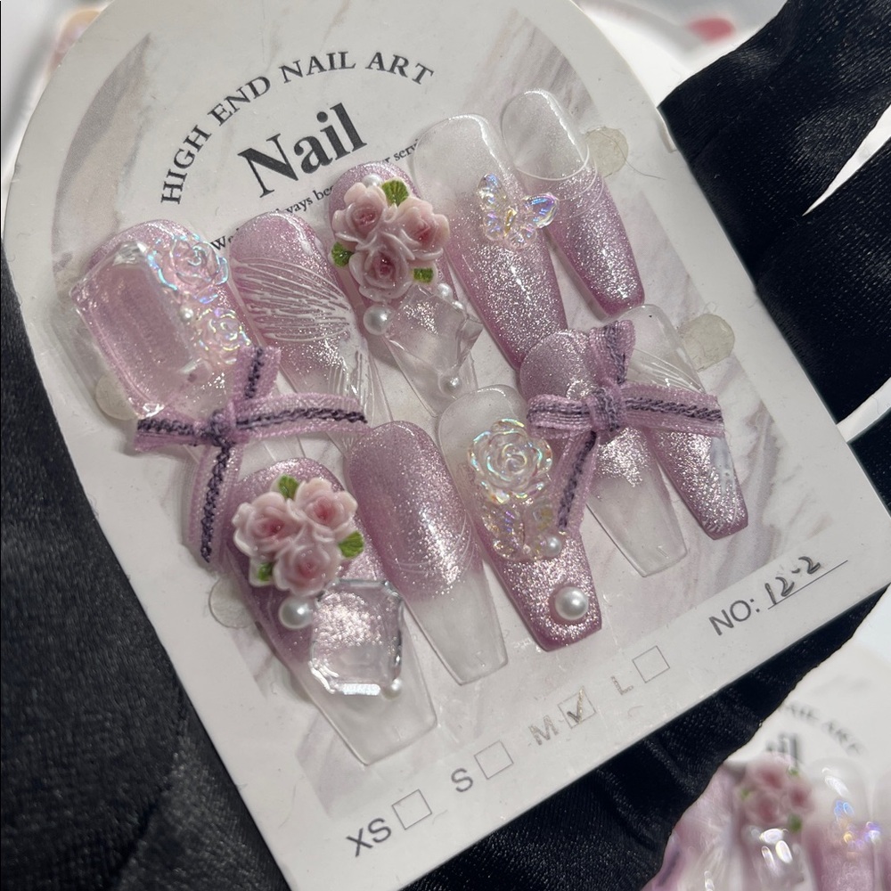 M size luxury custom nail set
